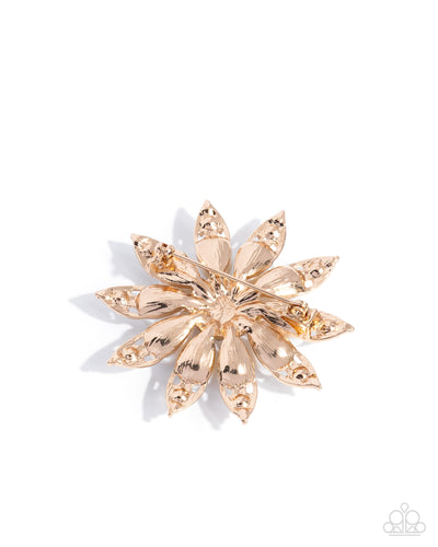 Paparazzi Timeless Tribute - Gold