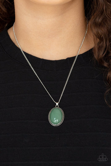 PAPARAZZI - TRANQUIL TALISMAN - GREEN NECKLACE
